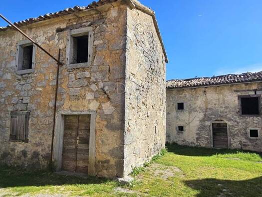 Haus zum Kauf 70.000 € 4 Zimmer 100 m² Roc, Buzet Buzet