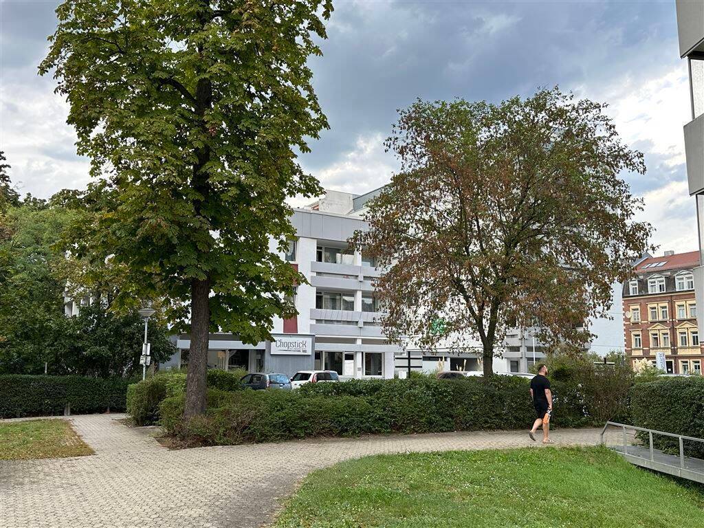 Property thumbnail 25