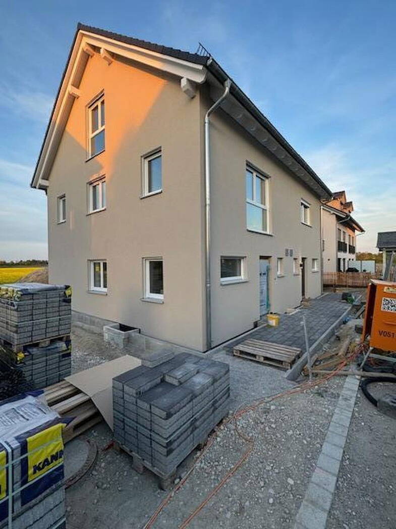 Doppelhaushälfte zur Miete 2.640 € 4 Zimmer 120 m² 152 m² Grundstück frei ab sofort Bürgermeister Krug Weg 10 Olching Olching 82140