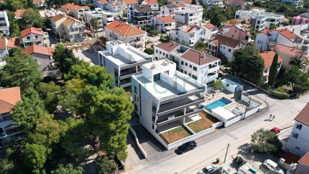 Wohnung zum Kauf 439.000 € 5 Zimmer 83 m² 1. Geschoss Zadar