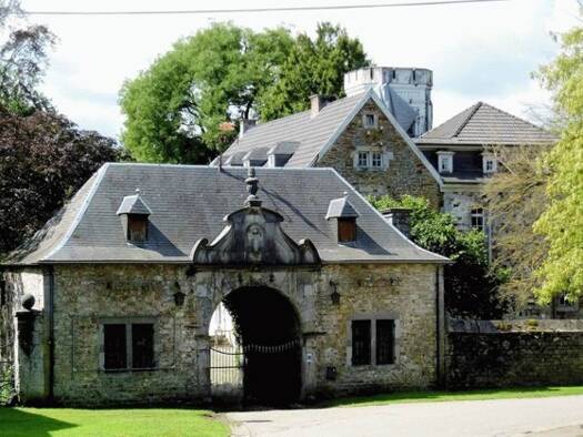 Haus zum Kauf 1.650.000 € 25 Zimmer 600 m² 9.800 m² Grundstück Walhom Astenet / Lontzen 4711