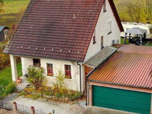 Einfamilienhaus zum Kauf 476.000 € 5 Zimmer 158,5 m² 749 m² Grundstück Tückelhausen 97199