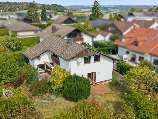 Einfamilienhaus zum Kauf 339.000 € 5 Zimmer 141 m² 718 m² Grundstück Braunfels Braunfels 35619