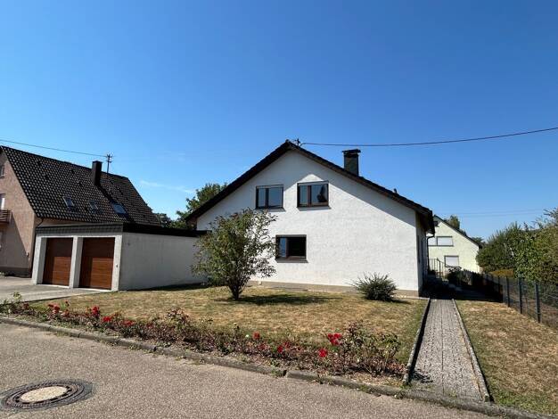 Mehrfamilienhaus zum Kauf 358.000 € 6 Zimmer 208 m² 684 m² Grundstück Ochsenburg Zaberfeld 74374