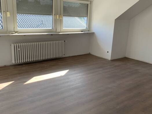 Maisonette zur Miete 1.500 € 4 Zimmer 129 m² Geschoss 2/2 frei ab 01.05.2026 Duisdorf Bonn 53123