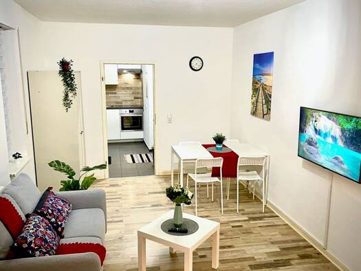 Wohnung zur Miete Wohnen auf Zeit 1.100 € 1 Zimmer 34 m² frei ab 09.12.2025 Marktstrasse 0 Mühlburg Karlsruhe 76185
