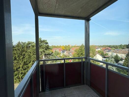 Wohnung zur Miete 345 € 1 Zimmer 33,1 m² 5. Geschoss Konrad-Struve-Straße 41 Elmshorn 25336