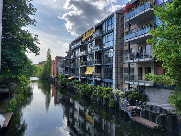 Wohnung zur Miete 1.670 € 2 Zimmer 76 m² EG Uhlenhorst Nord 22085