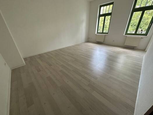 Wohnung zur Miete 300 € 2 Zimmer 47,4 m² 3. Geschoss Glauchauer Straße 11 Schloßchemnitz Chemnitz 09113
