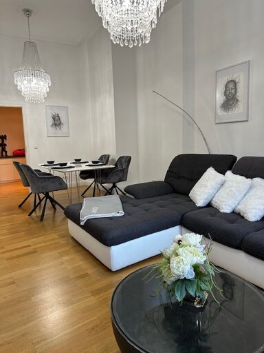 Wohnung zur Miete 1.450 € 3 Zimmer 90 m² 2. Geschoss frei ab sofort Baden-Baden - Kernstadt Baden-Baden 76530