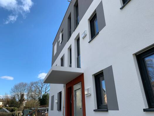 Wohnung zur Miete 800 € 2 Zimmer 77 m² Geschoss 1/2 frei ab 01.02.2026 Weiden Weiden in der Oberpfalz 92637