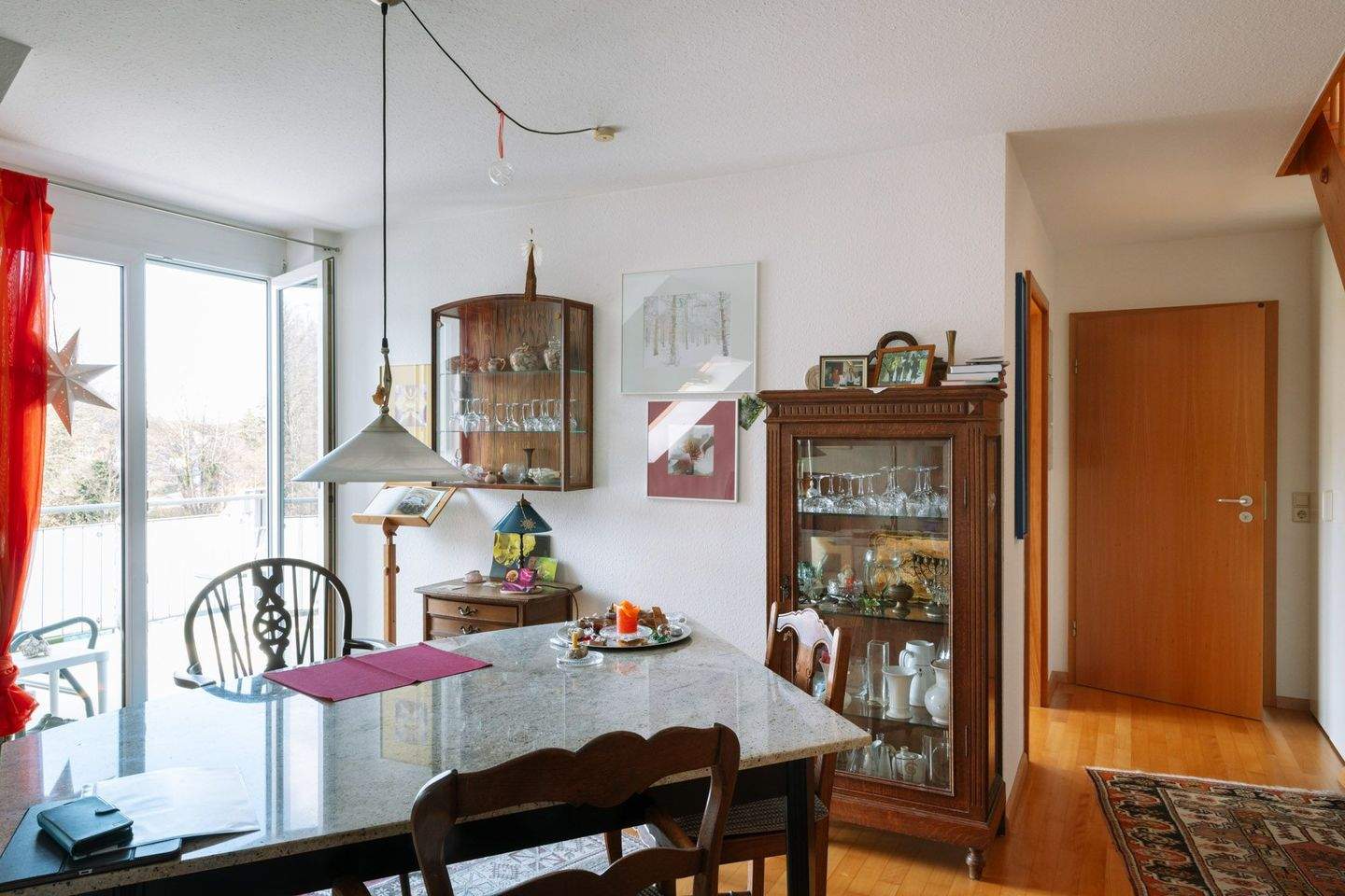 Immobilie in Merzhausen - Ruhige, helle 3-Zimmer-Maisonette-Wohnung mit großem Balkon in Merzhausen - Bild 2