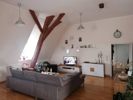 Wohnung zur Miete 940 € 4 Zimmer 125 m² Geschoss 2/3 frei ab 01.05.2026 Adelhoferstraße 10 Uffenheim 97215