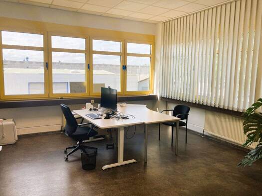 Büro zur Miete 7,46 € 114 m² Bürofläche Hockenheim 68766