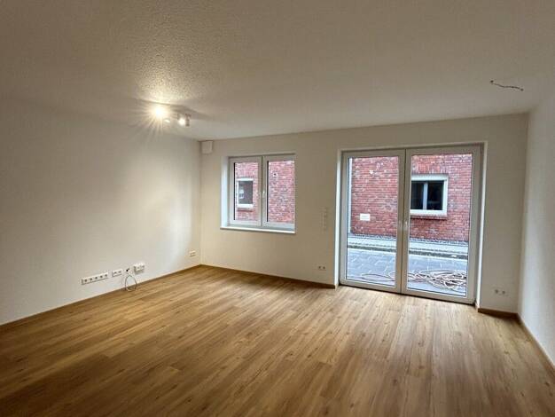 Wohnung zur Miete 975 € 4 Zimmer 97,9 m² frei ab 01.12.2026 Neustadt Meppen 49716