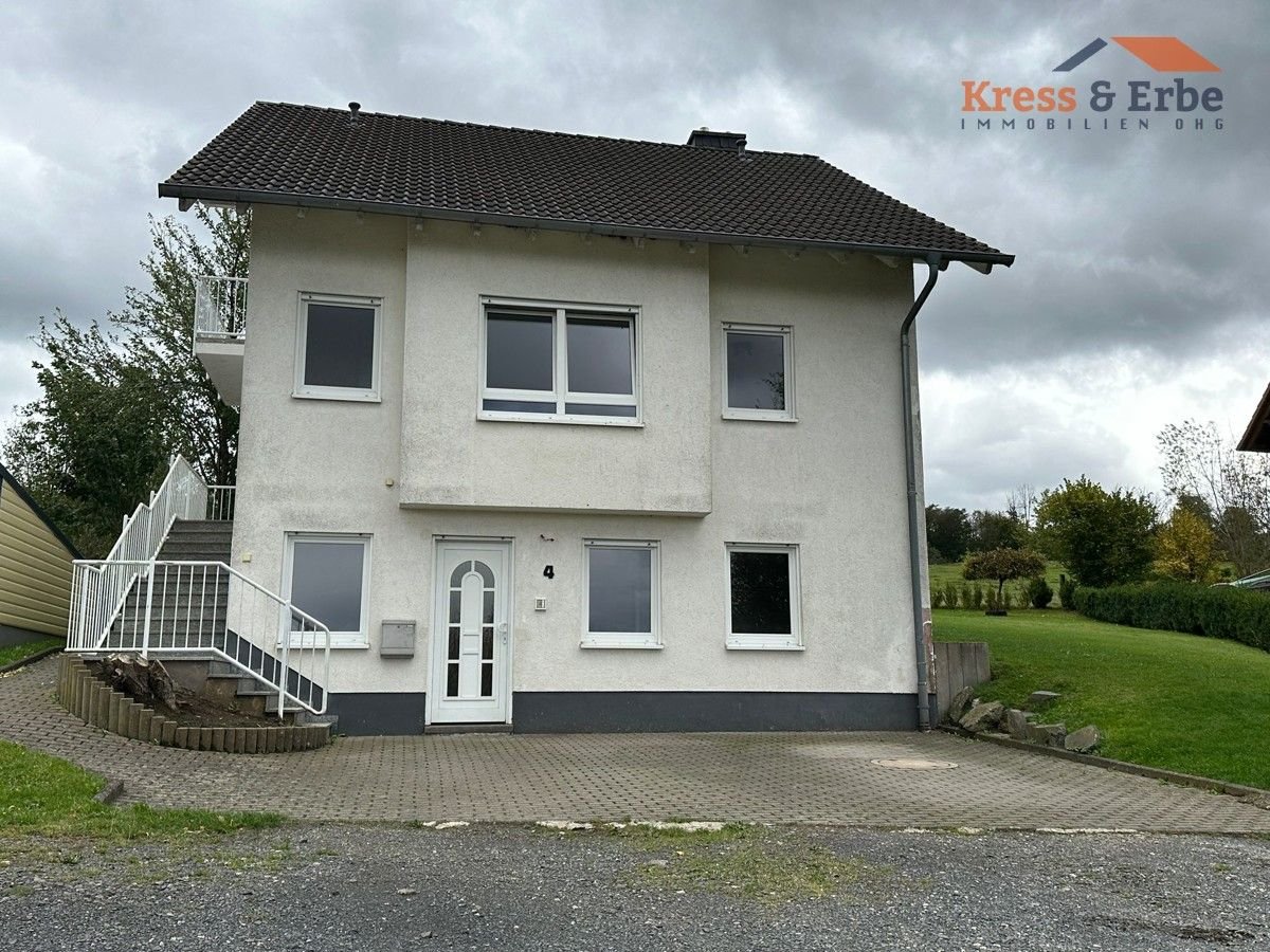 Einfamilienhaus zum Kauf 230.000 € 6 Zimmer 150 m²<br/>Wohnfläche 796 m²<br/>Grundstück Veitsteinbach Kalbach / Veitsteinbach 36148