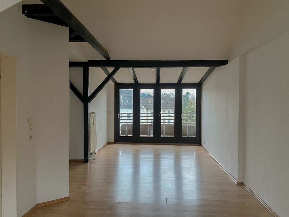 Wohnung zur Miete 760 € 3,5 Zimmer 95 m²<br/>Wohnfläche 3.<br/>Geschoss ab sofort<br/>Verfügbarkeit Steinfurthstraße 26 Rotthausen Gelsenkirchen 45884