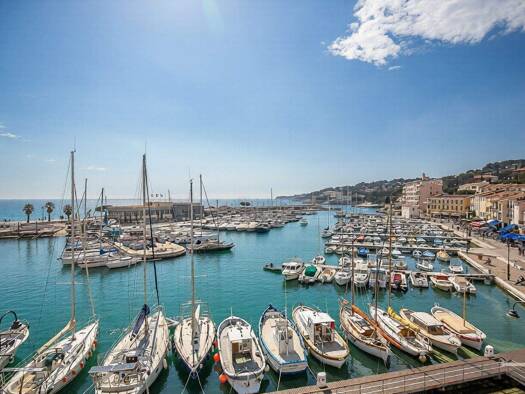 Wohnung zum Kauf 1.450.000 € 218 m² Plage et Ecarts CASSIS 14700