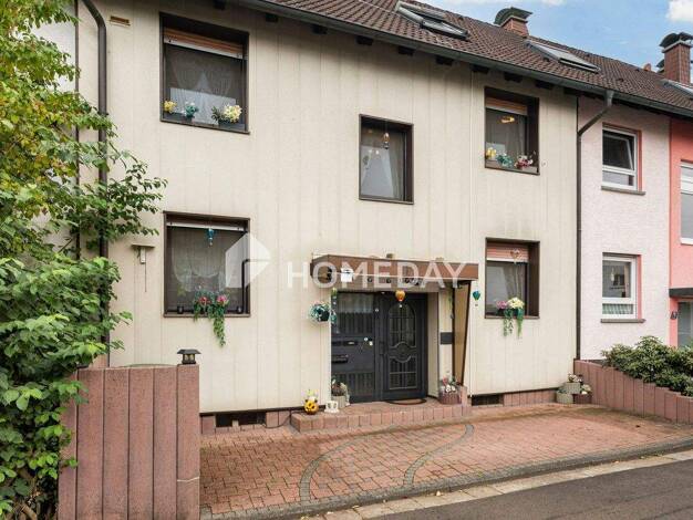 Mehrfamilienhaus zum Kauf 498.000 € 10 Zimmer 210 m² 270 m² Grundstück Langenselbold 63505