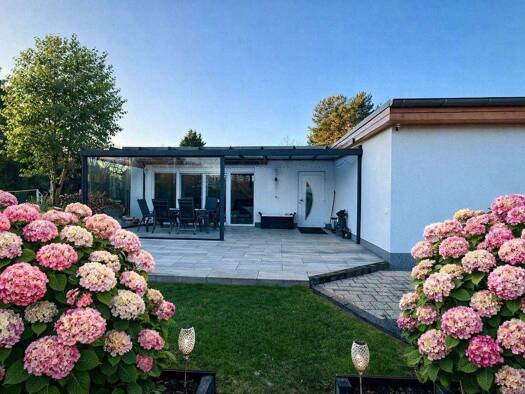 Mehrfamilienhaus zum Kauf 1.150.000 € 6 Zimmer 160 m² 2.186 m² Grundstück Altglienicke Berlin 12524