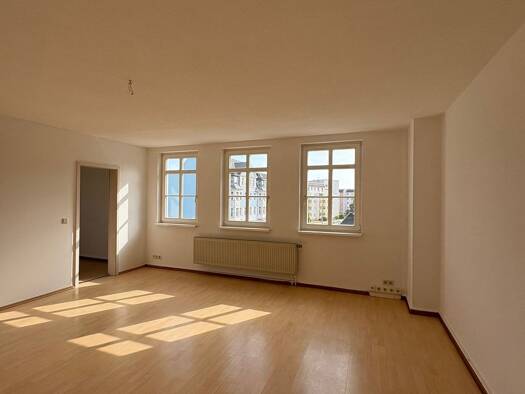 Wohnung zur Miete 260 € 2 Zimmer 54,3 m² 2. Geschoss Crimmitschau Crimmitschau 08451