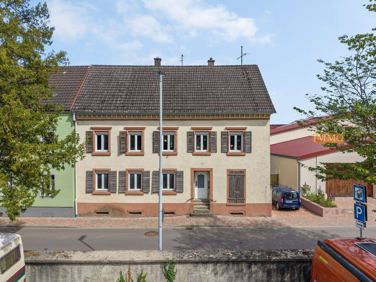 Mehrfamilienhaus zum Kauf, Eichstetten