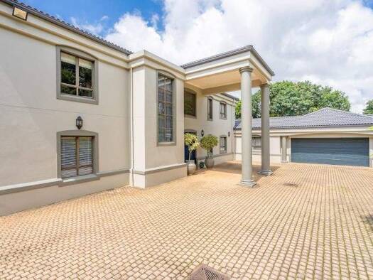 Haus zum Kauf 325.000 € 5 Zimmer 477 m² 15.000 m² Grundstück Kloof 3640