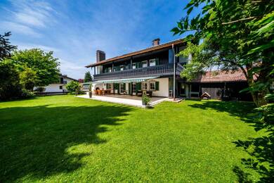Haus zum Kauf 1.650.000 € 9 Zimmer 241 m² 909 m² Grundstück Waakirchen Waakirchen 83666