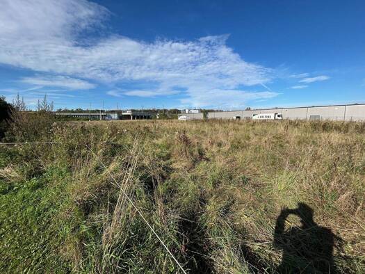 Gewerbegrundstück zum Kauf provisionsfrei 352.004 € 9.376 m² Grundstück Meißner Straße Trachau Ortsamtsbereich Klotzsche 01445
