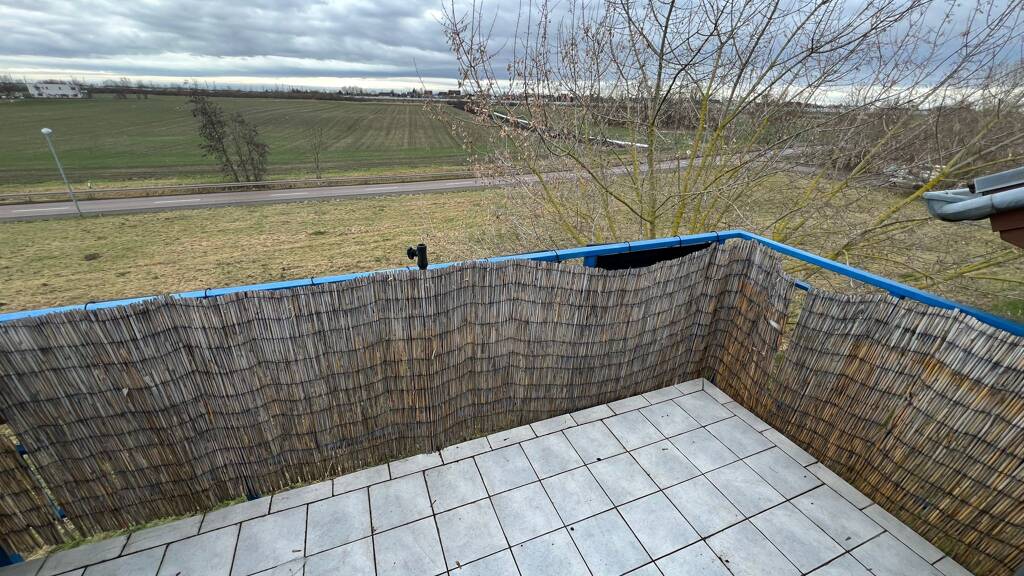 Wohnung zum Kauf 110.000 € 3 Zimmer 75 m² 3. Geschoss Schwoitsch Kabelsketal 06184