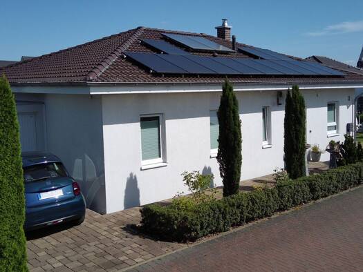 Bungalow zum Kauf provisionsfrei 419.000 € 4 Zimmer 114,2 m² 673 m² Grundstück Ellenstedt Goldenstedt 49424