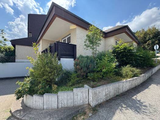 Bungalow zum Kauf provisionsfrei 349.300 € 5 Zimmer 123 m² 170 m² Grundstück Stadtgebiet Sankt Georgen im Schwarzwald 78112