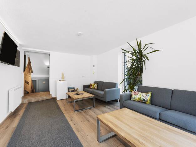 Haus zum Kauf 985.000 € 14 Zimmer 238 m² 787 m² Grundstück Umhausen 6441