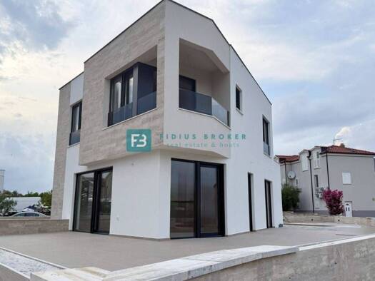 Haus zum Kauf 690.000 € 5 Zimmer 190 m² Srima, Vodice Vodice