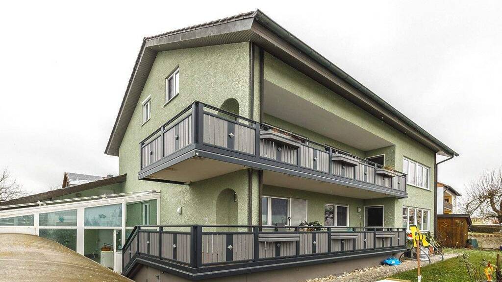 Mehrfamilienhaus zum Kauf als Kapitalanlage geeignet 980.000 € 13 Zimmer 294 m² 895 m² Grundstück Neudorf Pettendorf 93186