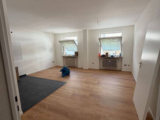 Wohnung zur Miete 615 € 2 Zimmer 56 m² Geschoss 1/2 frei ab sofort Bayreuther Straße 28 a Rennweg Altstadt und engere Innenstadt 90489