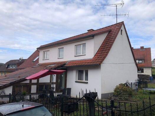 Mehrfamilienhaus zum Kauf als Kapitalanlage geeignet 229.000 € 8 Zimmer 177 m² 446 m² Grundstück Hintersteinau Steinau an der Straße 36396