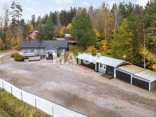 Einfamilienhaus zum Kauf 295.000 € 4 Zimmer 103 m² 3.573 m² Grundstück Koulutie 61 Porvoo 07110