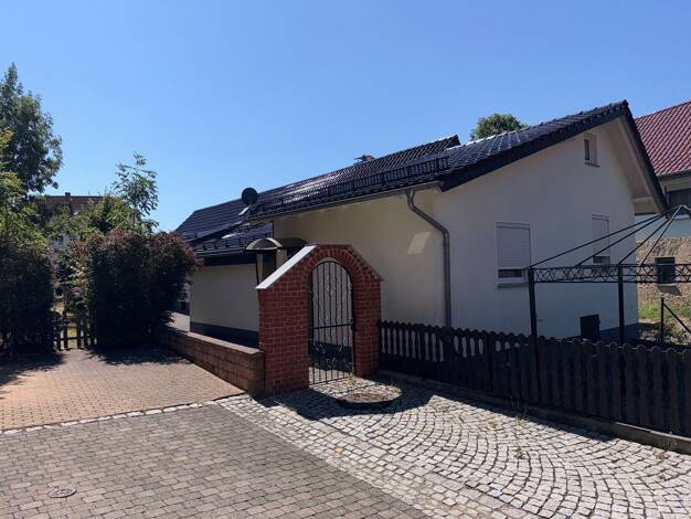 Einfamilienhaus zum Kauf 159.000 € 4 Zimmer 141,6 m² 470 m² Grundstück frei ab sofort Bei der Kirche 2 Barchfeld Barchfeld-Immelborn 36456