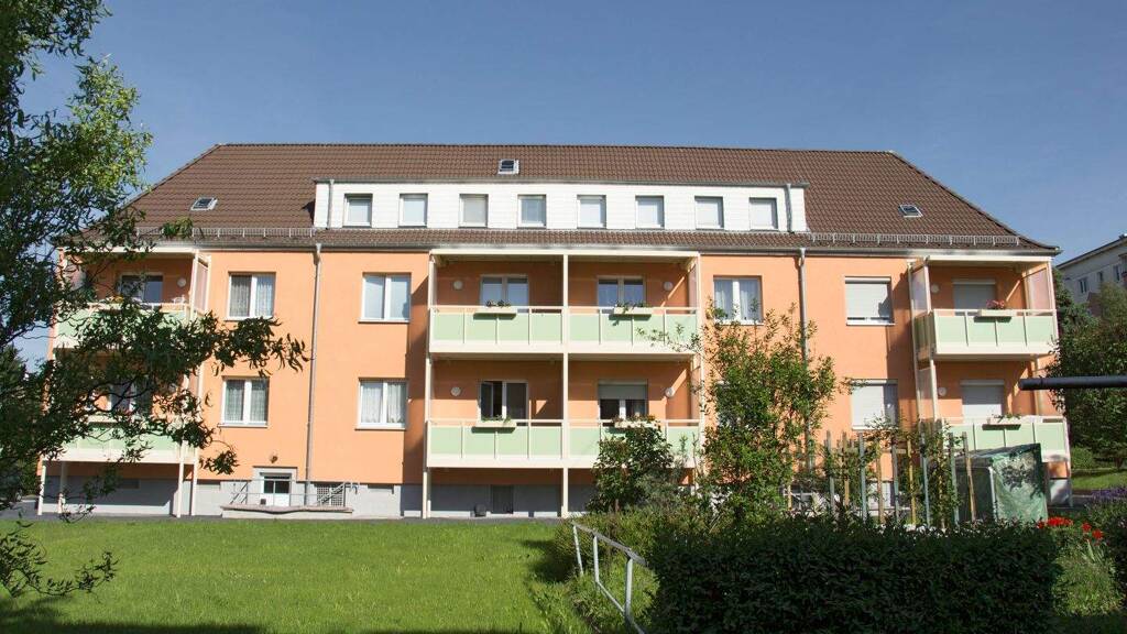 Wohnung zur Miete 467 € 3 Zimmer 59,9 m² 1. Geschoss frei ab sofort Karl-Marx-Straße 14 Meißen 01662