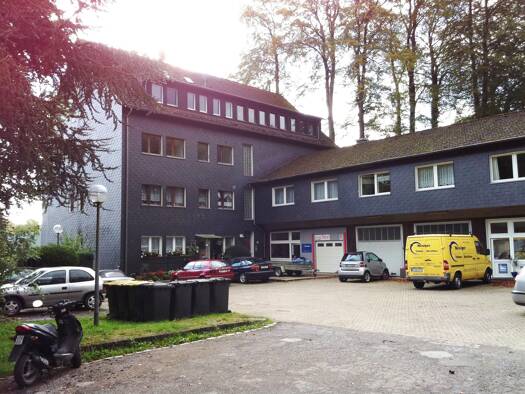 Mehrfamilienhaus zum Kauf 1.750.000 € 40 Zimmer 1.450 m² 3.184 m² Grundstück Vohwinkel Wuppertal 42327