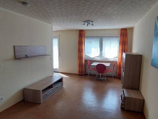 Wohnung zur Miete 350 € 1 Zimmer 33 m² Diespeck 91456