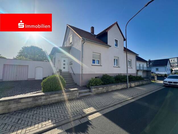 Mehrfamilienhaus zum Kauf 287.000 € 7 Zimmer 168 m² 962 m² Grundstück Neustadt Neustadt 35279