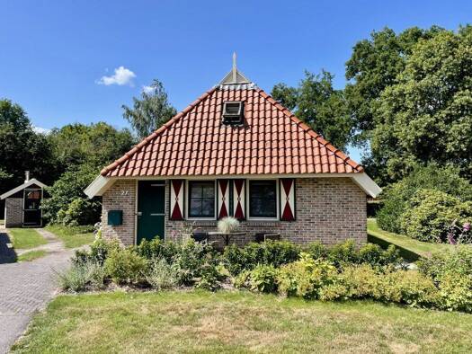 Einfamilienhaus zum Kauf provisionsfrei 215.000 € 3 Zimmer 75 m² 870 m² Grundstück Heerenweg 72 Niederdorla Ijhorst 7955PG