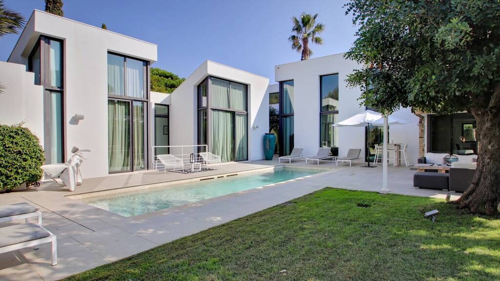 Einfamilienhaus zum Kauf 6.315.000 € 8 Zimmer 400 m² 950 m² Grundstück Zone Ouest Urbaine Saint Tropez 83990