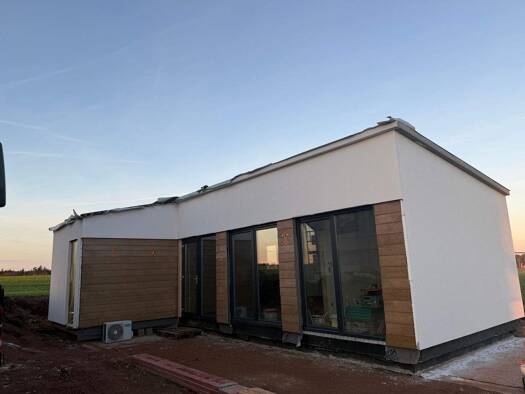 Bungalow zum Kauf provisionsfrei 203.000 € 3 Zimmer 45 m² 330 m² Grundstück frei ab 15.01.2026 Mantel 92708