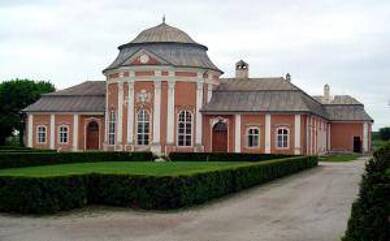 Villa zum Kauf 1.290.000 € 21 Zimmer 2.000 m² 11.500 m² Grundstück Elberfeld Saca - Kosice 04015