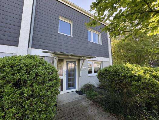Reihenendhaus zum Kauf 525.000 € 6 Zimmer 126 m² 379 m² Grundstück Nordenstadt Wiesbaden 65205