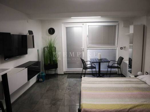 Büro zum Kauf 155.000 € 1 Zimmer Porec Luka