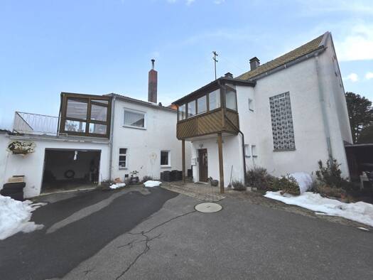 Mehrfamilienhaus zum Kauf 139.000 € 8 Zimmer 223 m² 917 m² Grundstück Wiesau 95676